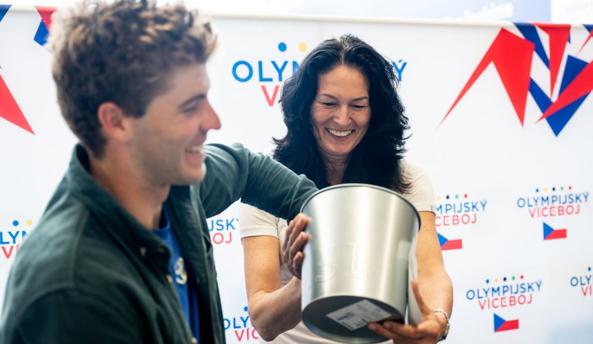 Radost i zážitky díky sportu: Dalších 14 škol se těší na Olympijský trénink!
