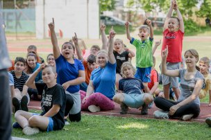 Sportovní den Paralympijské výzvy s Annou Luxovou v Říčanech.