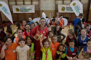 Olympijský trénink s Ilonou Burgrovou na ZŠ ve Žluticích